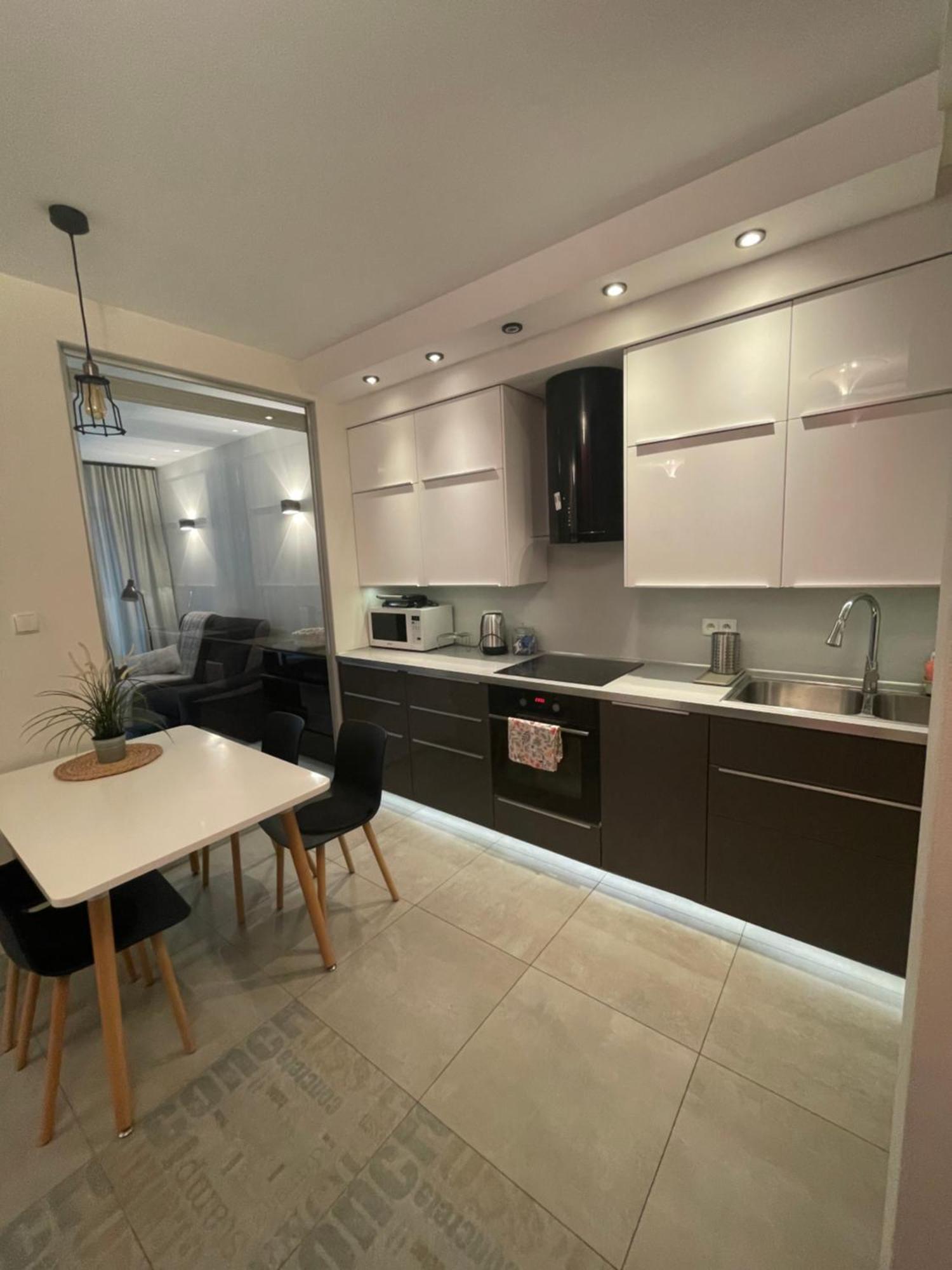 Apartment Boznicza Modern Apartment, Self Check-in 24h, Free Parking Posen