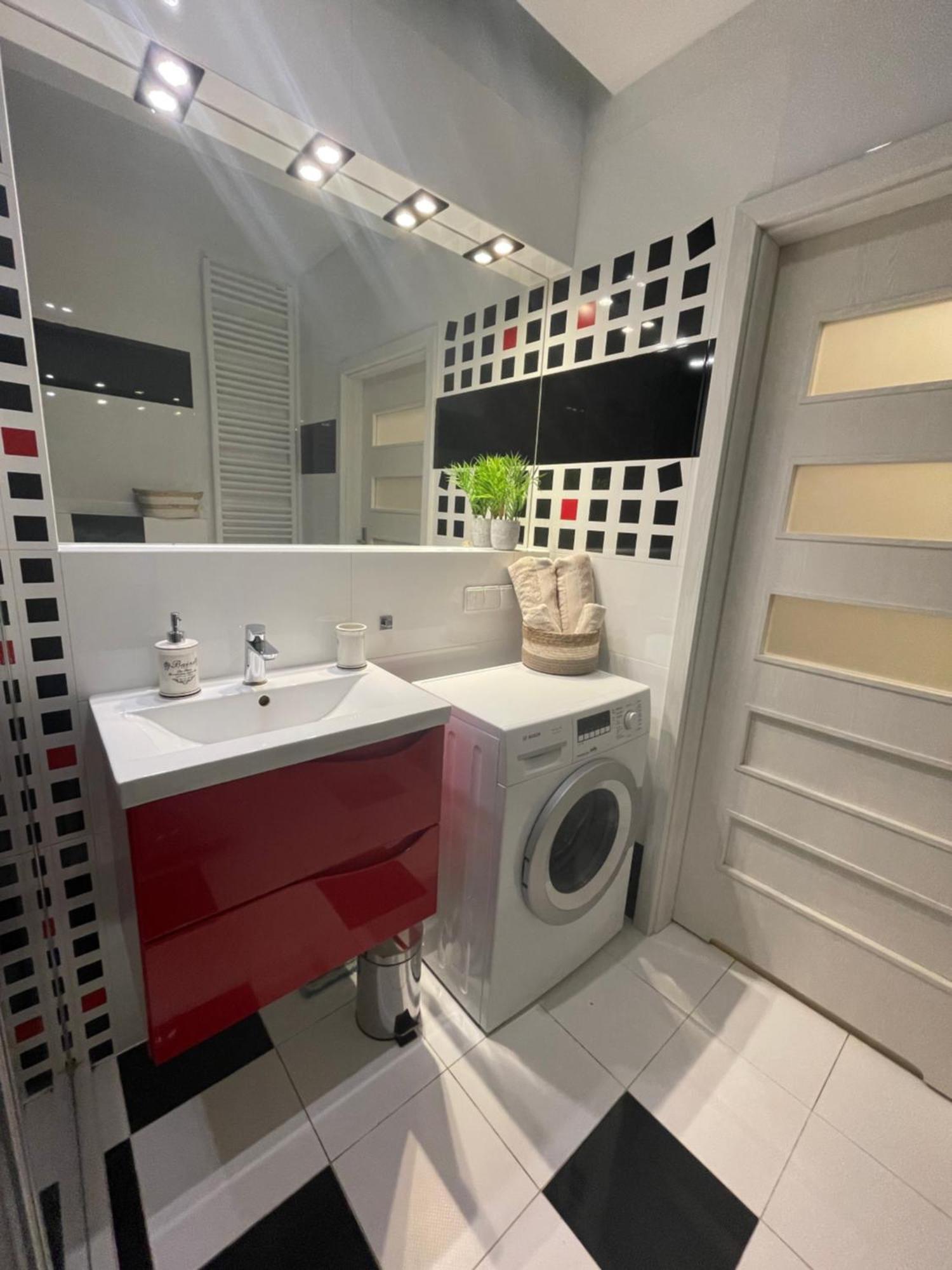 Apartment Boznicza Modern Apartment, Self Check-in 24h, Free Parking